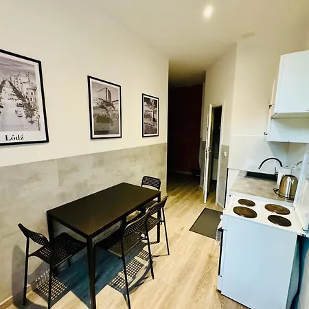 Complex Grey Rewolucji 27