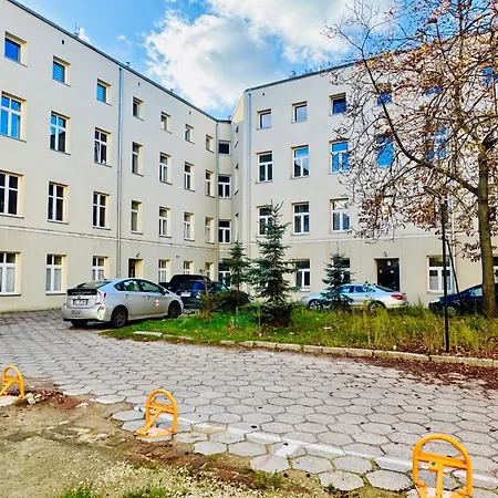 Apartman Complex Grey Rewolucji 27 *