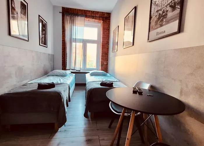 Complex Grey Rewolucji 27 Apartman *