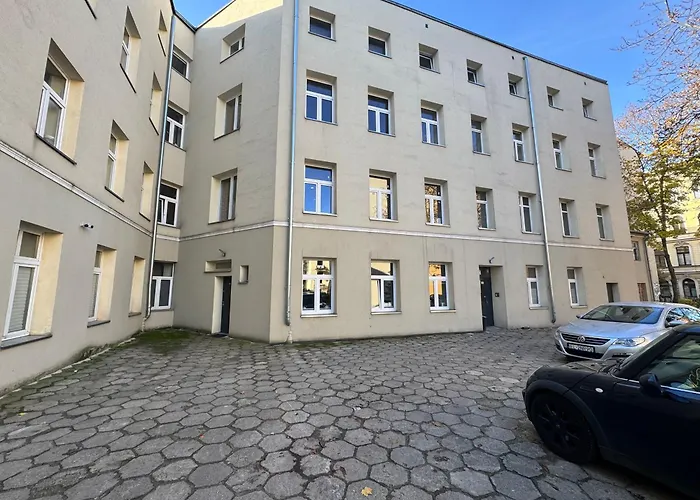 Complex Grey Rewolucji 27 *